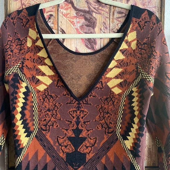 FREE PEOPLE SWEATER DRESS BOHO STRETCH BOHEMIAN PATTERN LONG SLV BODYCON DRESS L - Picture 12 of 17